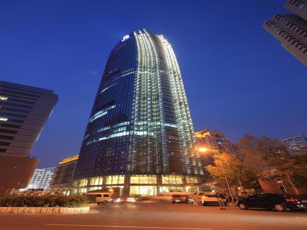 Grand Madison Qingdao Harbour-View Central（Former Qingdao Farglory Hotel） Dış mekan fotoğraf